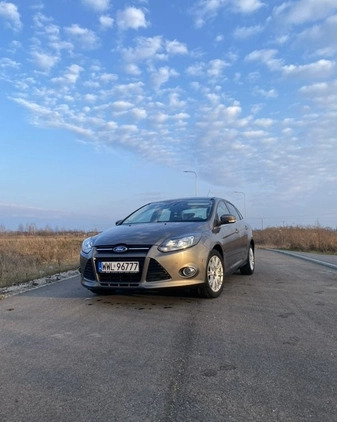 Ford Focus cena 28000 przebieg: 233000, rok produkcji 2011 z Radzymin małe 301